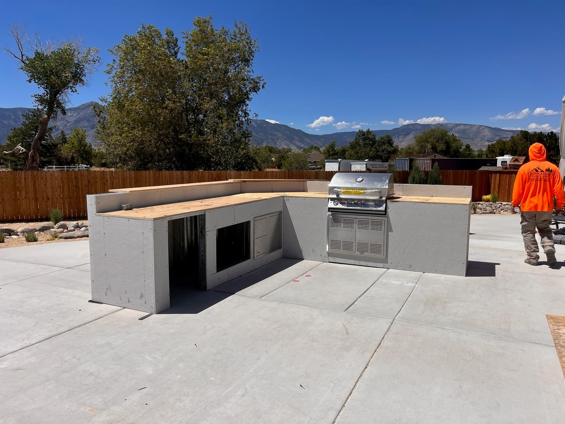 Transform Your Outdoor Space with Built-In BBQ image